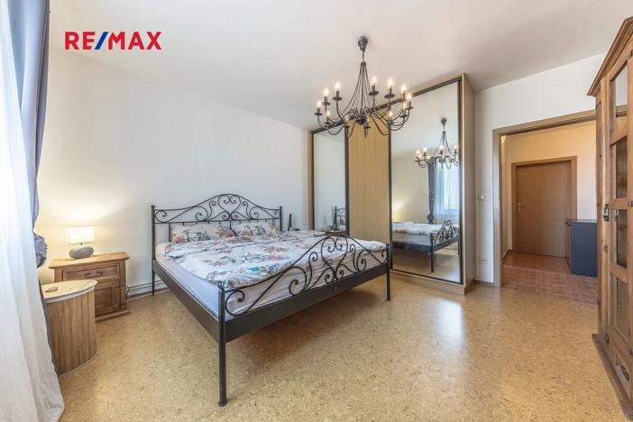 Prodej bytu 4+kk, Praha - Čakovice, Ke stadionu, 82 m2