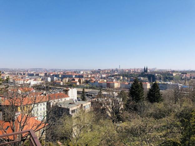 Pronájem bytu 1+1, Praha - Smíchov, Franty Kocourka, 55 m2