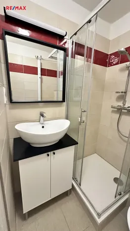 Pronájem bytu 1+1, Kladno, Kordačova, 32 m2