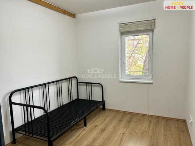 Pronájem bytu 2+kk, Kouřim, Mírové náměstí, 39 m2