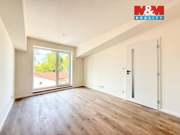 Pronájem bytu 2+kk, Nymburk, Dlouhá třída, 63 m2