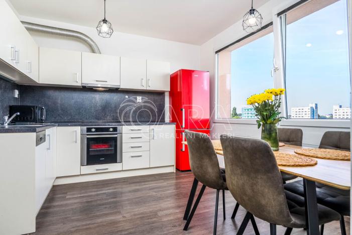 Pronájem bytu 1+1, Praha - Hostivař, plukovníka Mráze, 45 m2