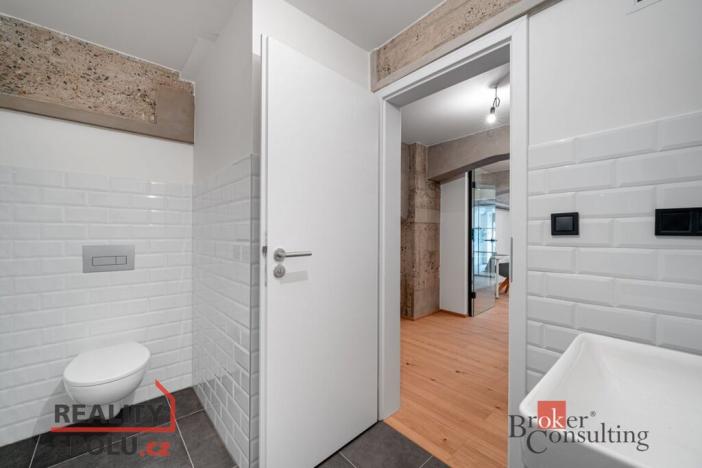 Pronájem bytu 3+kk, Praha - Vysočany, Kolbenova, 67 m2