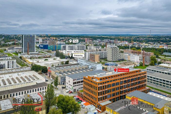 Pronájem bytu 3+kk, Praha - Vysočany, Kolbenova, 67 m2