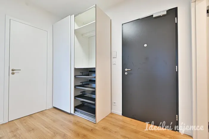 Pronájem bytu 2+kk, Brno - Ponava, Střední, 55 m2