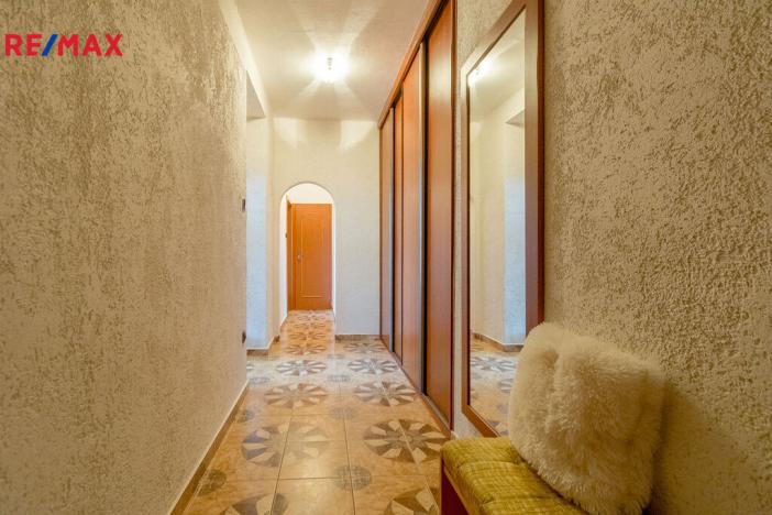 Prodej bytu 2+1, Hradec Králové - Pražské Předměstí, Puškinova, 62 m2