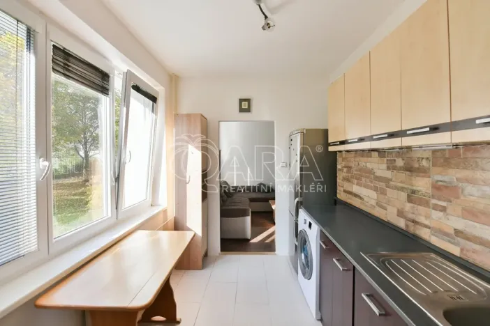 Prodej bytu 2+1, Praha - Letňany, Vítkovická, 48 m2