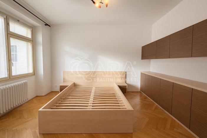 Pronájem bytu 3+1, Praha - Nové Město, Ke Karlovu, 90 m2