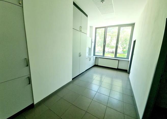 Pronájem kanceláře, Praha - Libeň, Kundratka, 43 m2