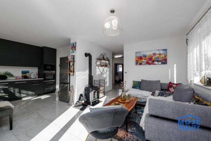 Prodej bytu 4+kk, Vochov, 81 m2