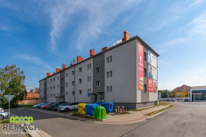Pronájem bytu 2+1, Staré Město, Zerzavice, 61 m2