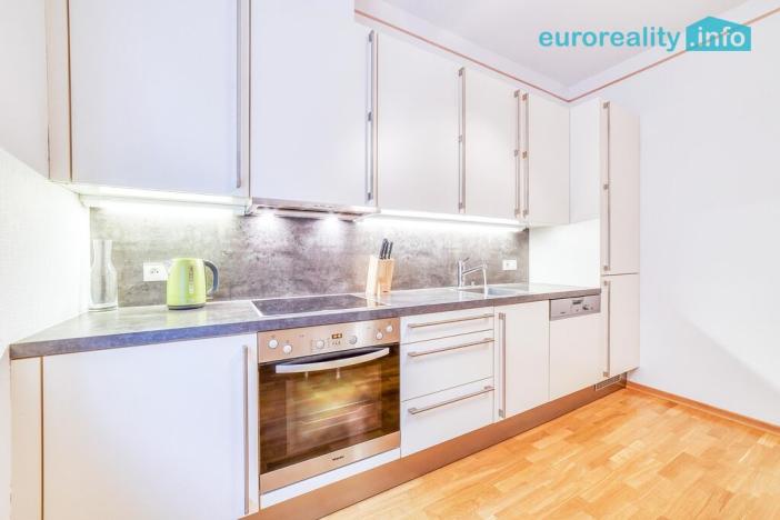 Pronájem bytu 2+kk, Mariánské Lázně, Masarykova, 80 m2