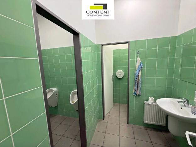 Pronájem výrobních prostor, Praha - Hostivař, Průmyslová, 2695 m2