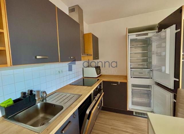 Pronájem bytu 2+kk, Praha, Karla Zicha, 65 m2