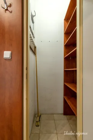 Pronájem bytu 1+1, Praha - Vršovice, Ruská, 43 m2