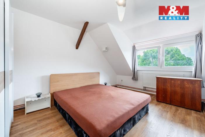 Prodej činžovního domu, Studená, nám. Sv. J. Nepomuckého, 229 m2