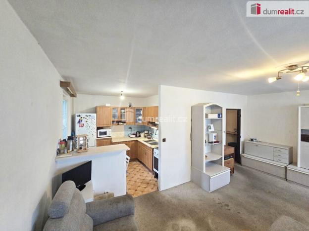 Prodej bytu 3+1, Benešov, Pražského povstání, 65 m2