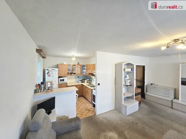 Prodej bytu 3+1, Benešov, Pražského povstání, 65 m2