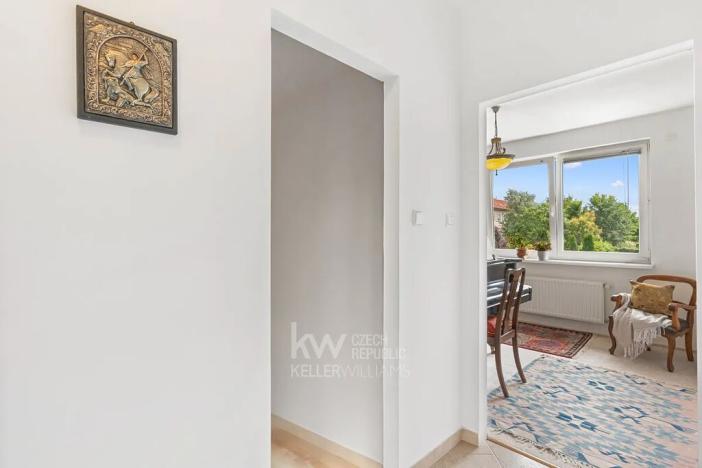 Prodej bytu 4+kk, Nehvizdy, Pražská, 107 m2