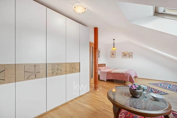 Prodej bytu 4+kk, Nehvizdy, Pražská, 107 m2