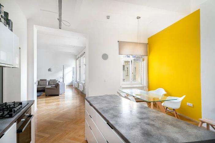 Prodej bytu 2+1, Praha - Nové Město, Soukenická, 78 m2