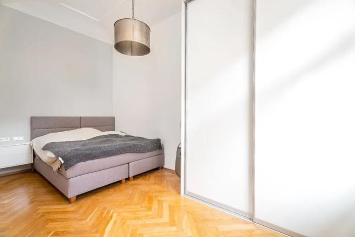 Prodej bytu 2+1, Praha - Nové Město, Soukenická, 78 m2