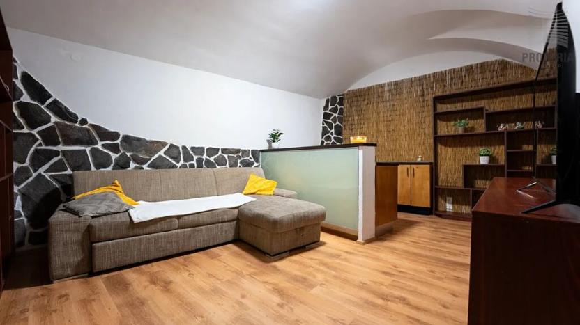 Prodej atypického bytu, Slavkov u Brna, Koláčkovo náměstí, 139 m2