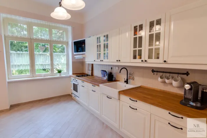 Pronájem bytu 3+1, Karlovy Vary, Krále Jiřího, 130 m2