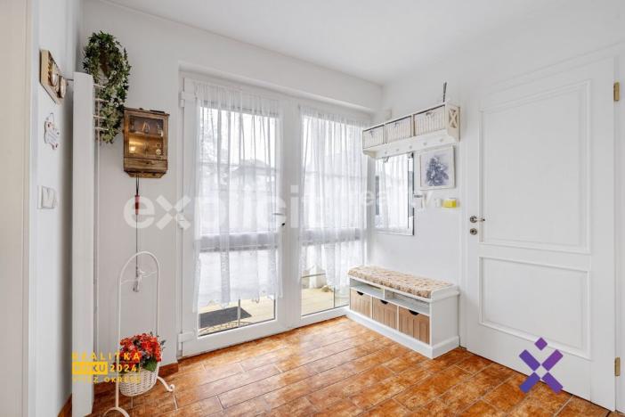 Prodej rodinného domu, Provodov, 234 m2