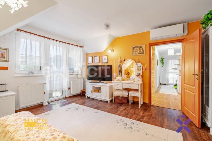 Prodej rodinného domu, Provodov, 234 m2