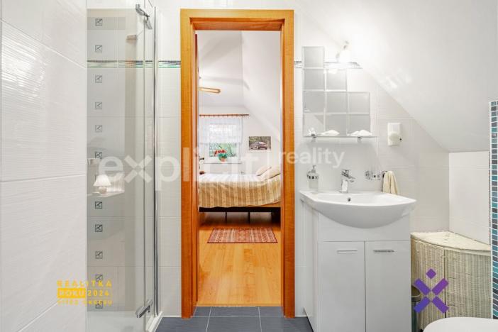 Prodej rodinného domu, Provodov, 234 m2