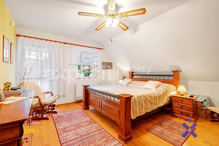 Prodej rodinného domu, Provodov, 234 m2