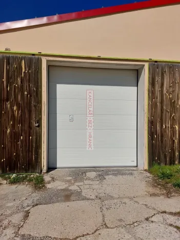 Pronájem skladu, Medlovice, 756 m2