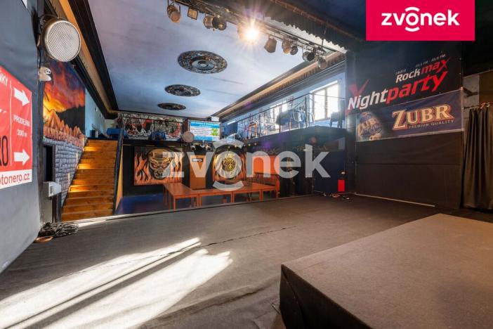 Prodej komerční nemovitosti, Chropyně, Masarykova, 800 m2