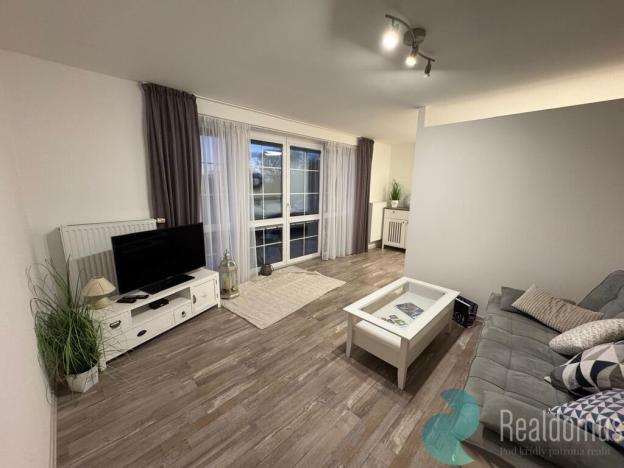 Pronájem bytu 2+kk, Zvěrotice, 50 m2