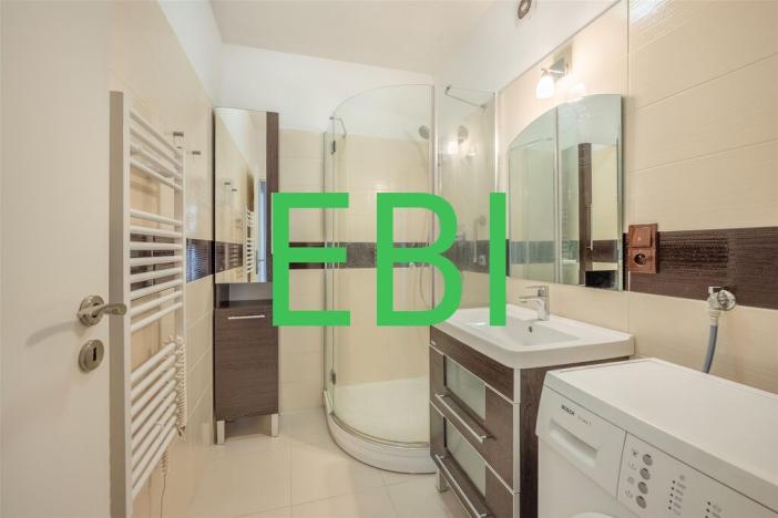 Prodej bytu 3+1, Praha, Hrubého, 65 m2