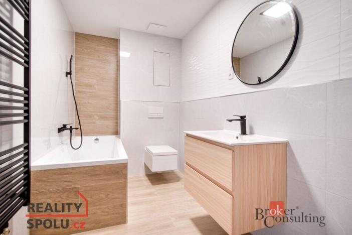 Pronájem bytu 2+kk, České Budějovice - České Budějovice 2, 49 m2