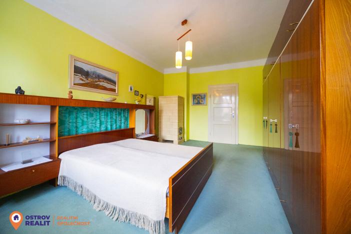 Prodej bytu 4+1, Šumperk, Masarykovo nám., 97 m2