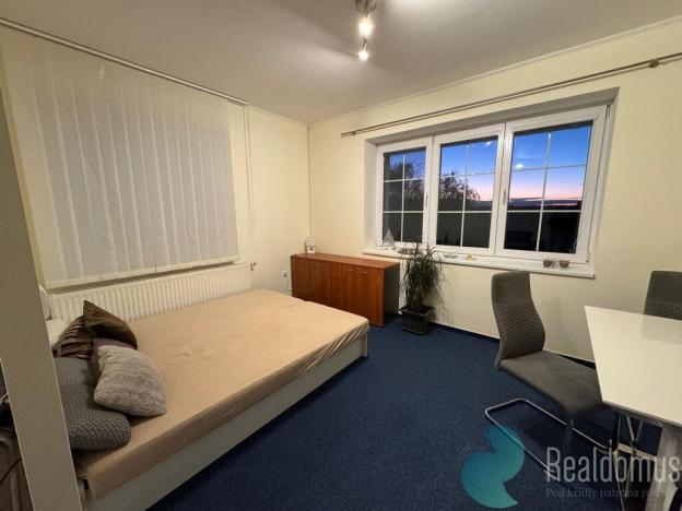 Pronájem bytu 1+kk, Zvěrotice, 39 m2