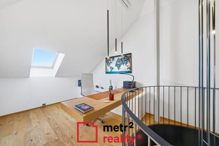 Prodej rodinného domu, Slatinky, 258 m2