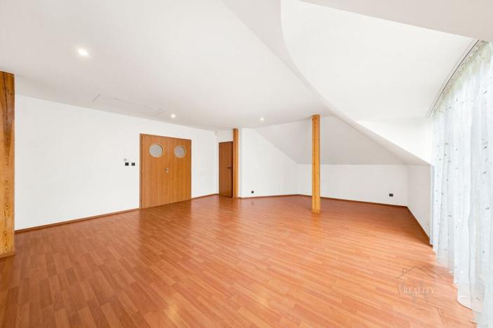 Prodej rodinného domu, Strančice - Všechromy, 295 m2