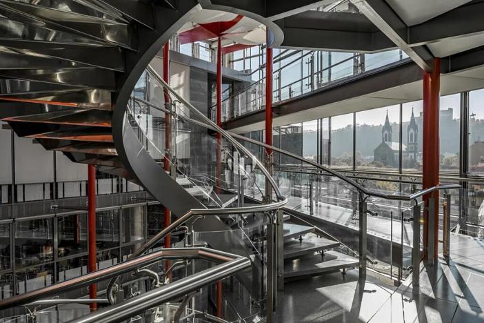 Pronájem kanceláře, Praha - Karlín, Karolinská, 1477 m2