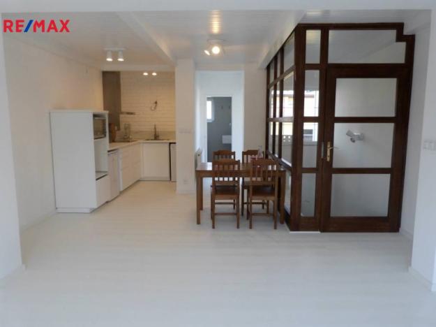 Pronájem bytu 1+kk, Praha, Zdeňky Nyplové, 56 m2