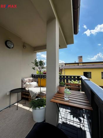 Pronájem bytu 1+kk, Praha, Zdeňky Nyplové, 56 m2