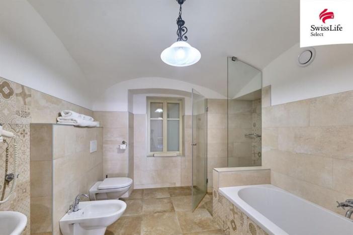 Prodej ubytování, Nové Město nad Metují, Husovo náměstí, 927 m2