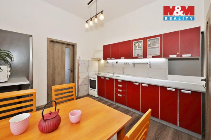 Prodej bytu 3+1, Úsobí, 73 m2