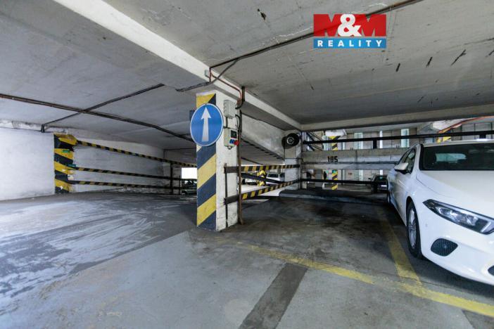 Prodej garážového stání, Praha - Krč, Štúrova, 15 m2