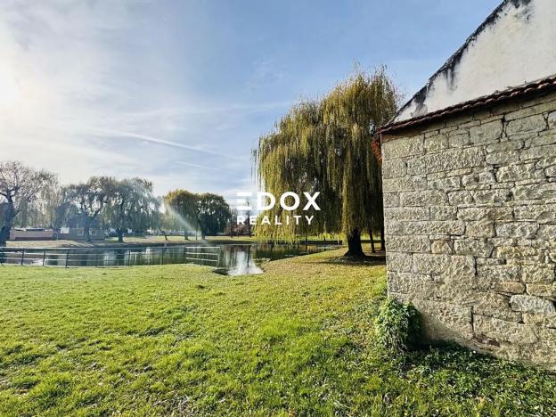 Prodej rodinného domu, Martiněves, 250 m2