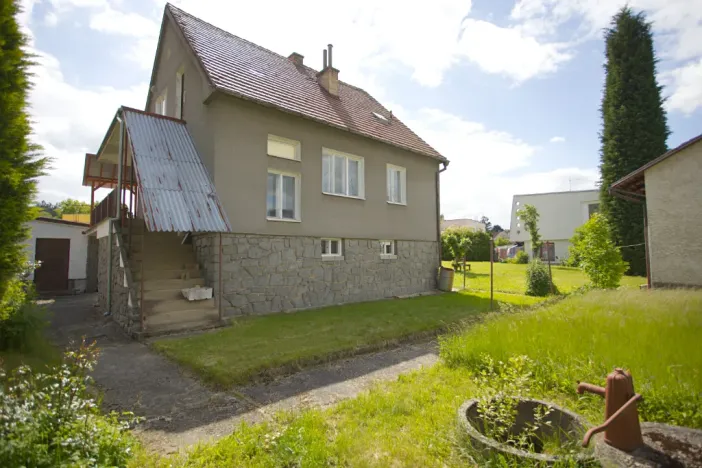 Prodej rodinného domu, Týn nad Vltavou, náměstí Míru, 151 m2