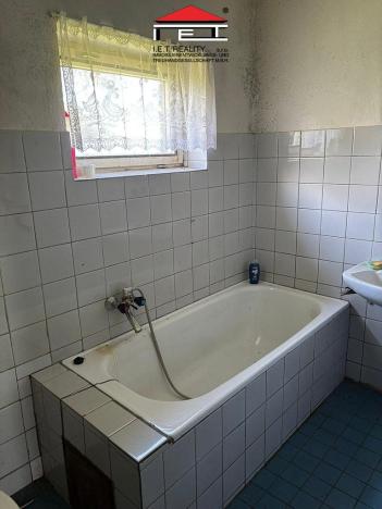 Prodej vily, Javorník - Horní Hoštice, 673 m2